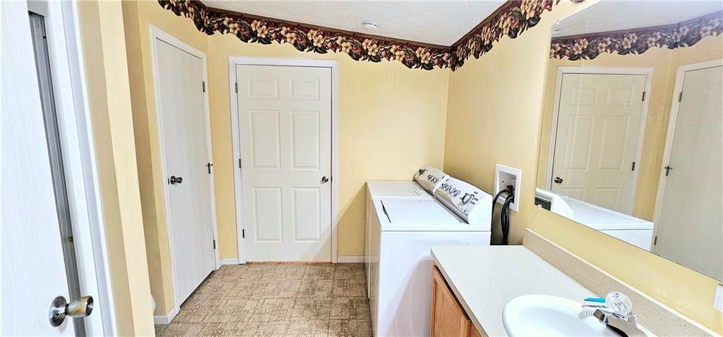 37 Meadow View Drive — photo 13