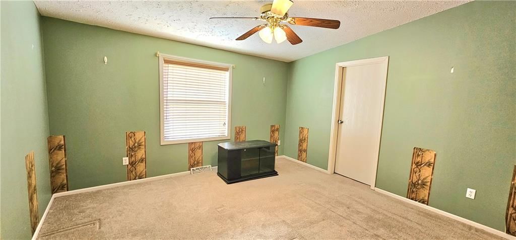 37 Meadow View Drive — photo 18