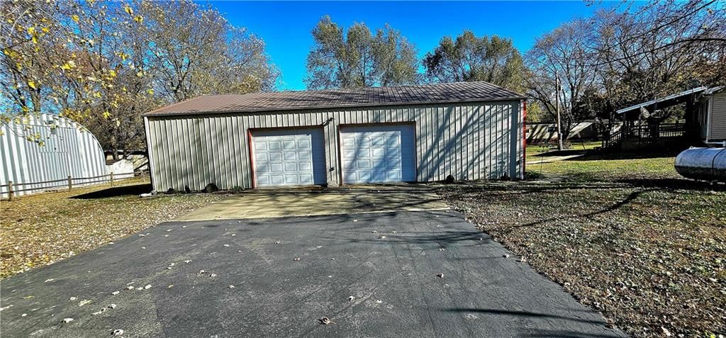 37 Meadow View Drive — photo 23