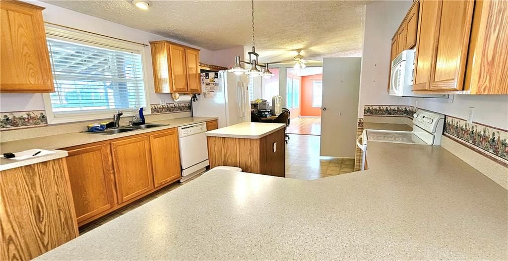 37 Meadow View Drive — photo 4