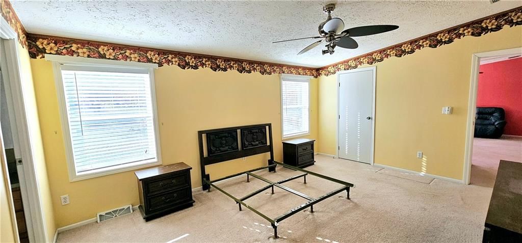37 Meadow View Drive — photo 10