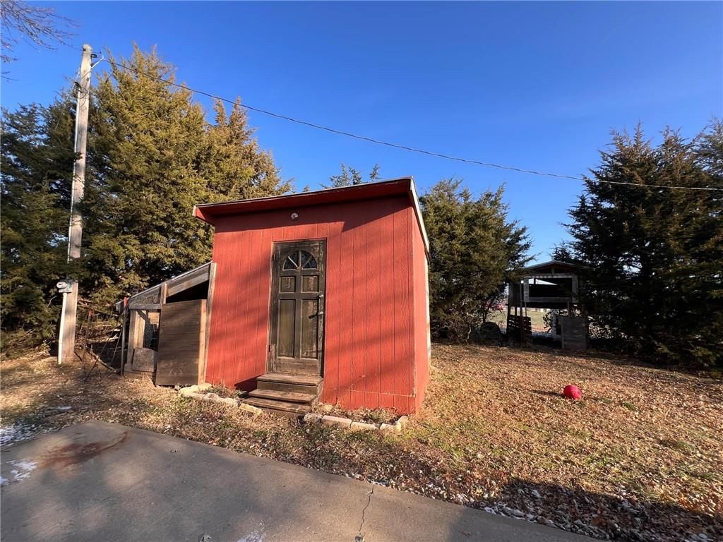 10611 Jesse James Road — photo 13