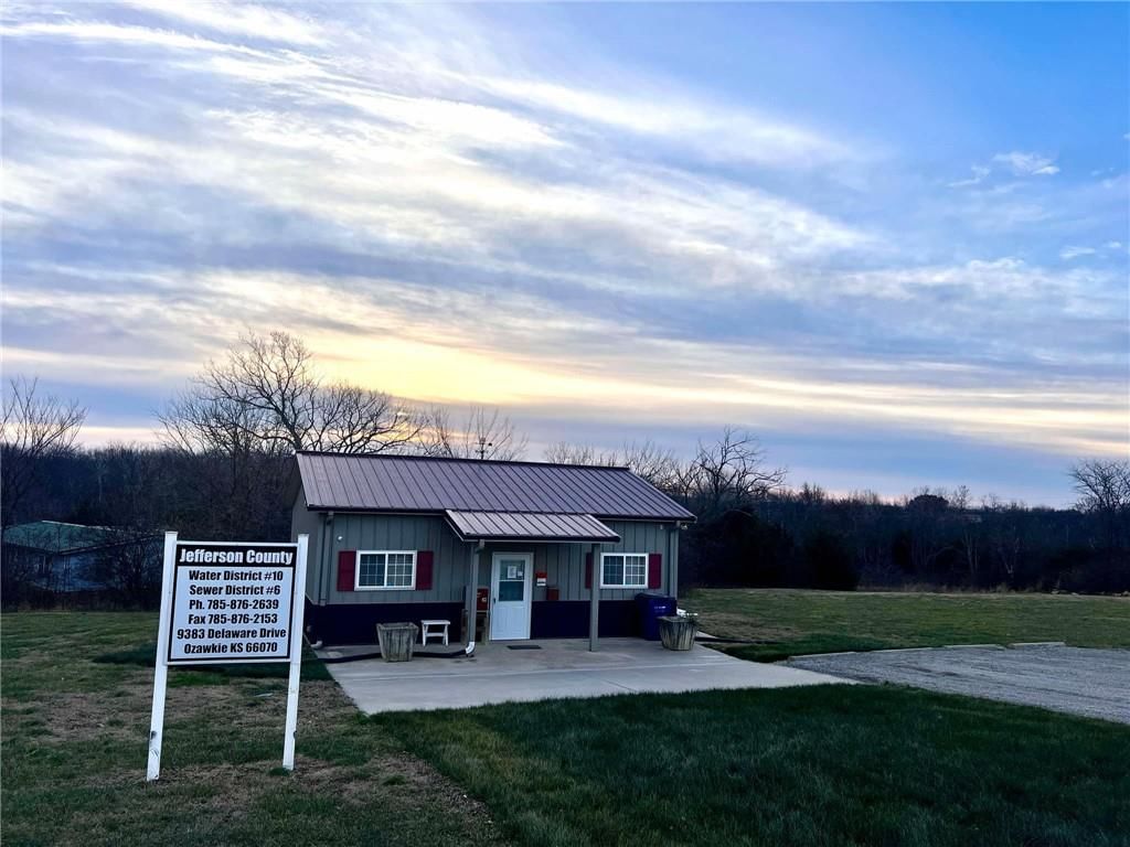 10611 Jesse James Road — photo 16