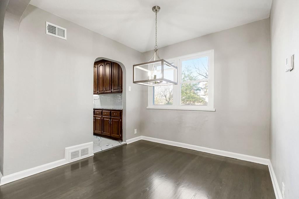 345 S 72nd Street — photo 18