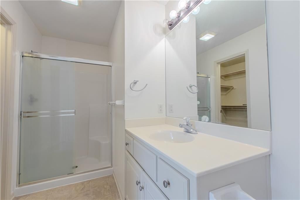 1430 NE Dalton's Ridge Drive — photo 41