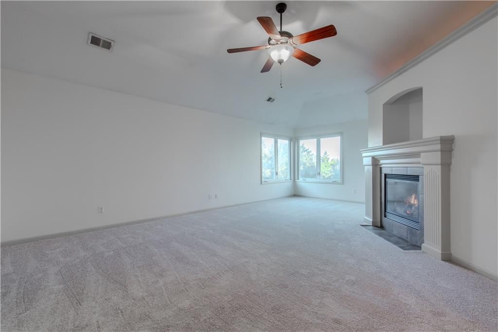 1430 NE Dalton's Ridge Drive — photo 46