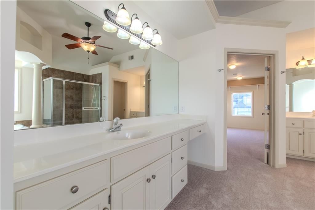 1430 NE Dalton's Ridge Drive — photo 50