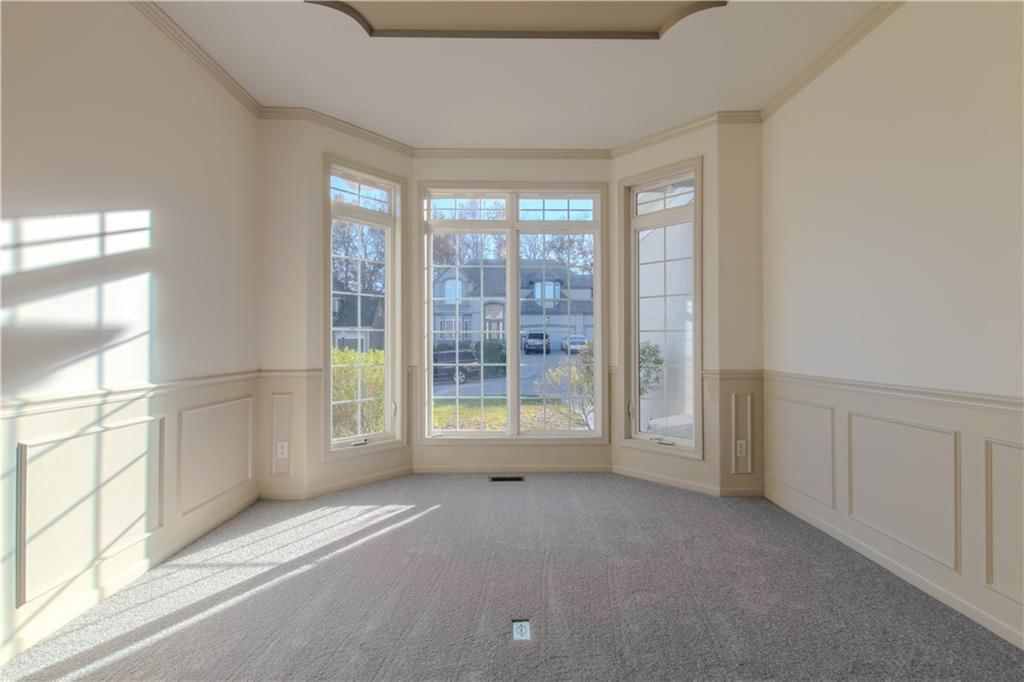 1430 NE Dalton's Ridge Drive — photo 6