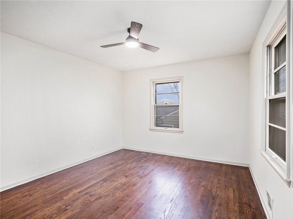 926 Hillside Avenue — photo 14