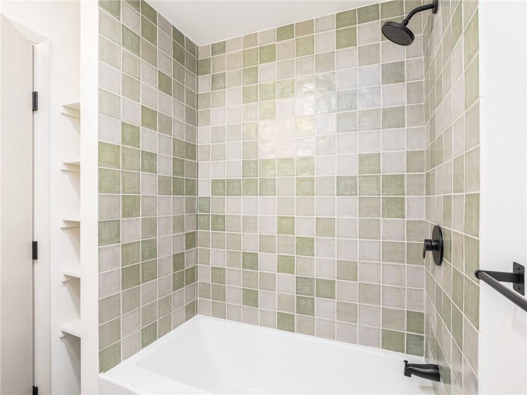 926 Hillside Avenue — photo 17