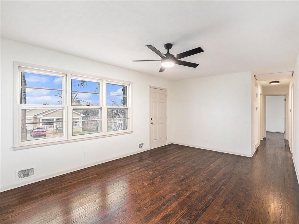 926 Hillside Avenue — photo 3