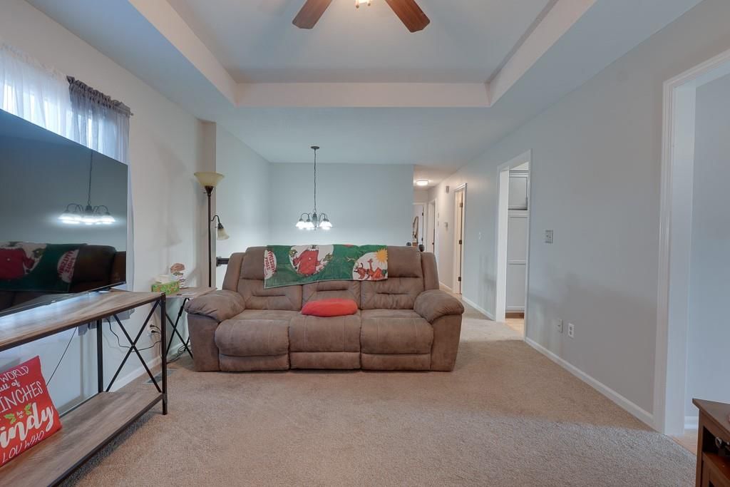 513 S Willow Drive — photo 12