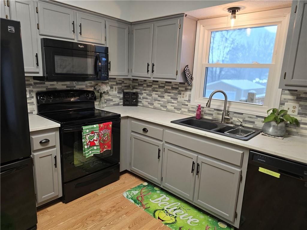 513 S Willow Drive — photo 17