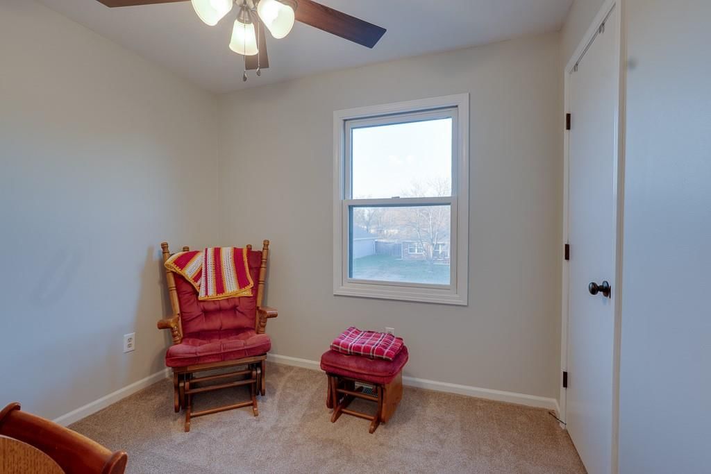513 S Willow Drive — photo 30