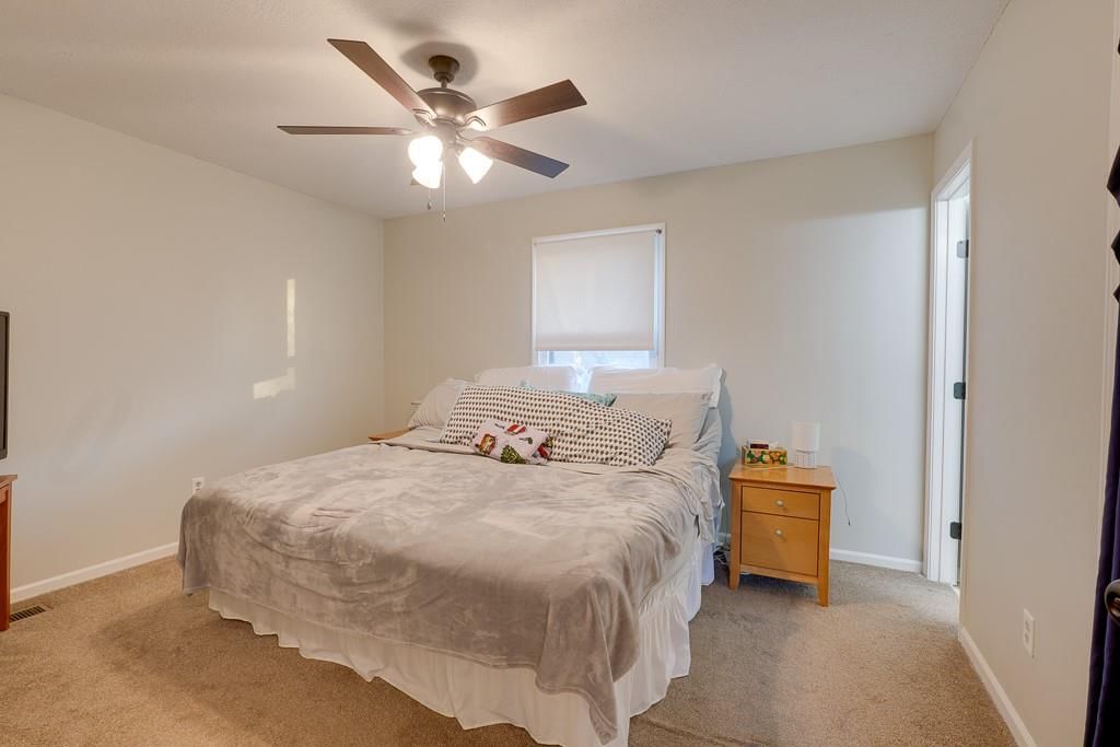 513 S Willow Drive — photo 70