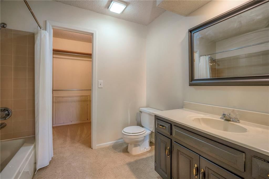 12620 Glenwood Street — photo 24