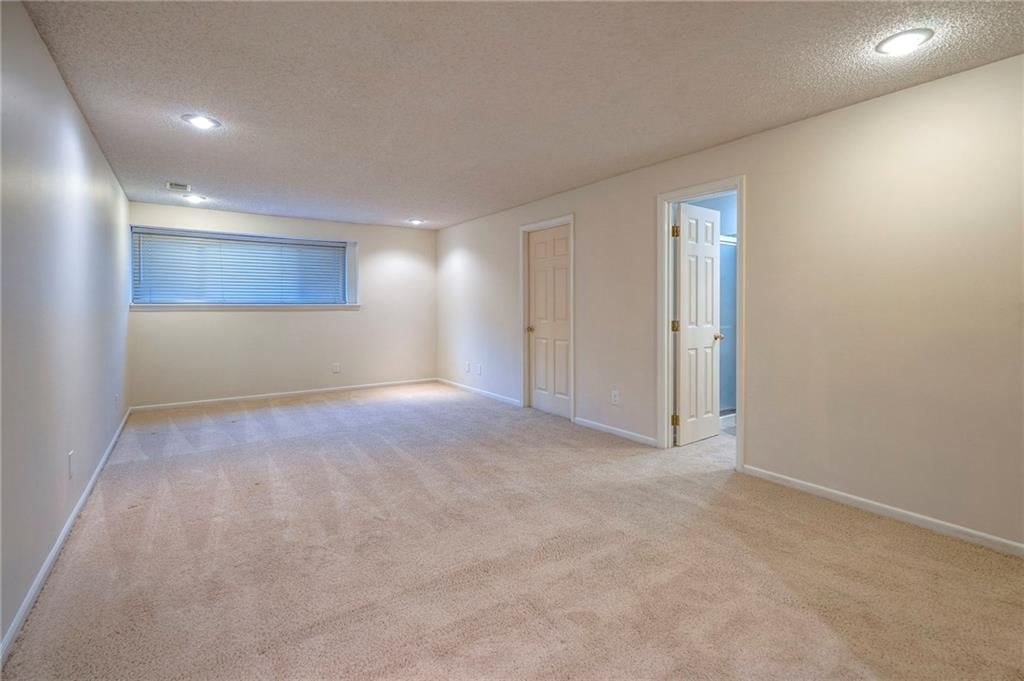 12620 Glenwood Street — photo 30