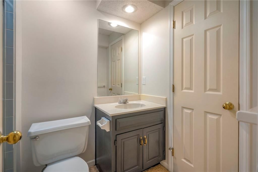 12620 Glenwood Street — photo 32