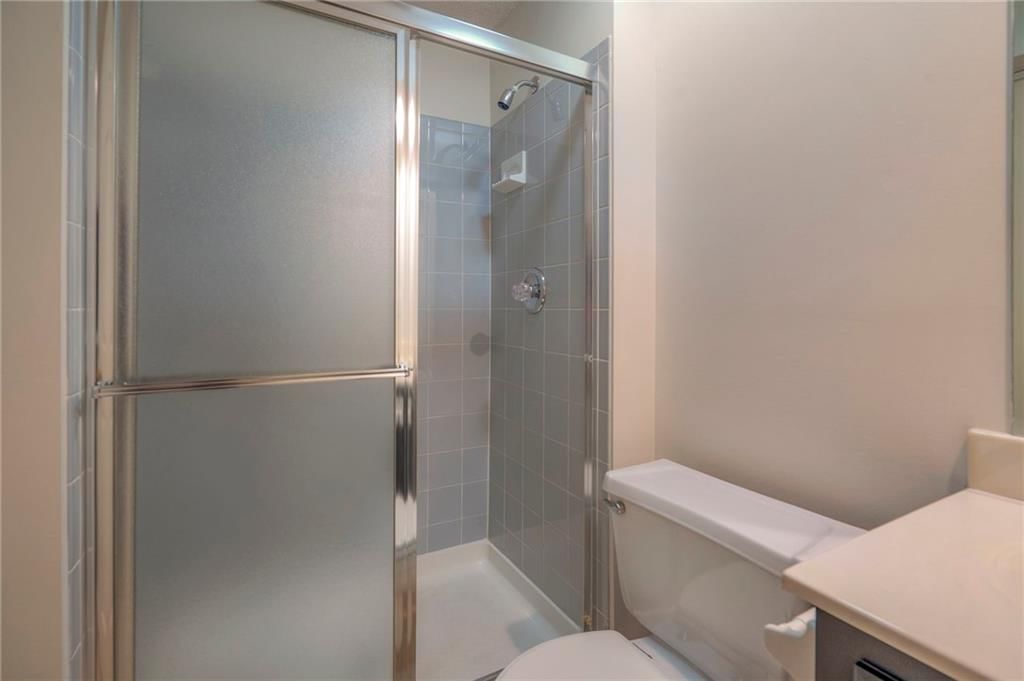 12620 Glenwood Street — photo 33