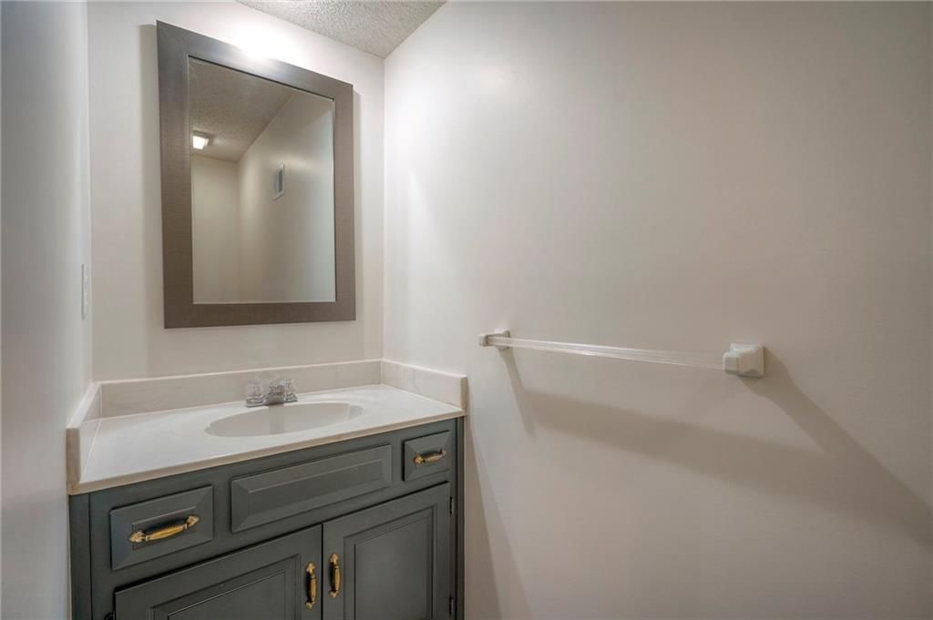 12620 Glenwood Street — photo 7