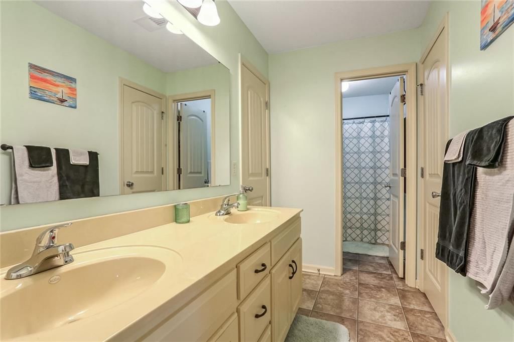 421 River Birch Road — photo 16