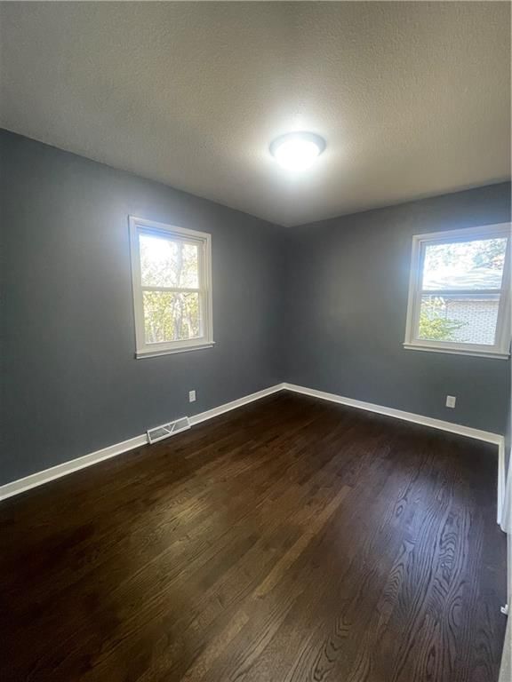 5808 Parkview Avenue — photo 8