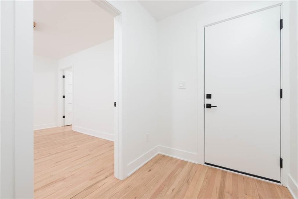 2110 W 74th Terrace — photo 22