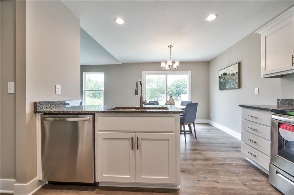 507 W Smith Street — photo 17