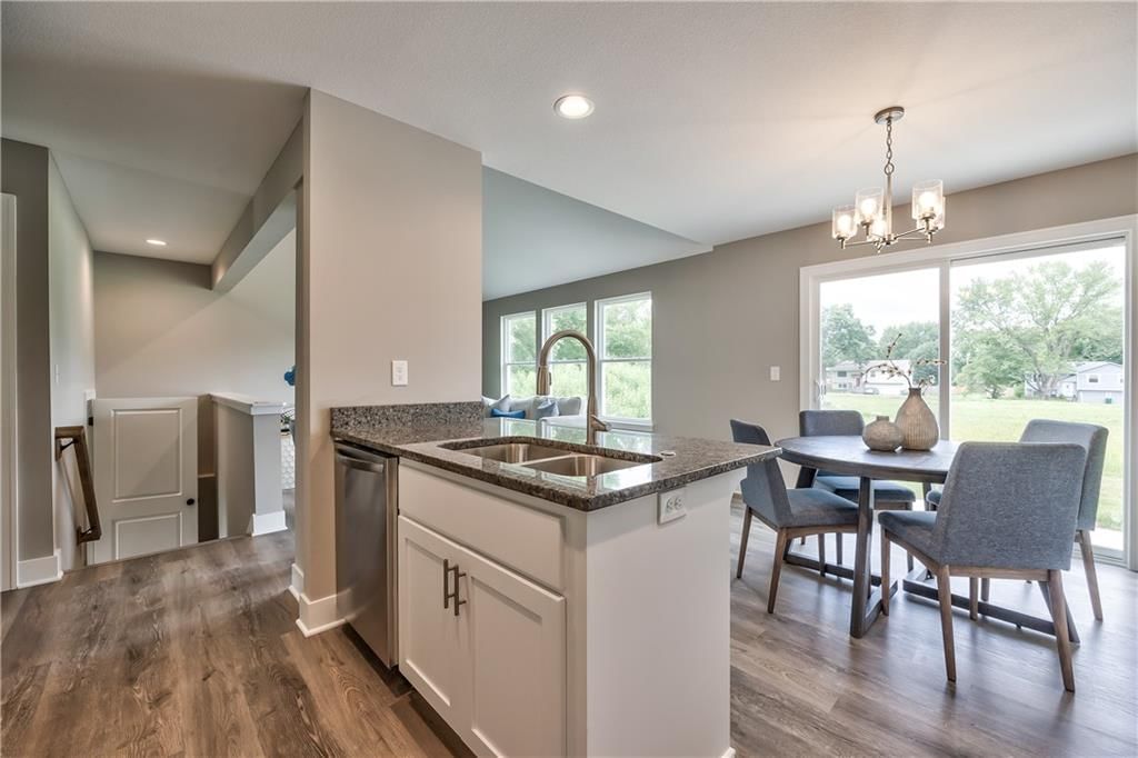 507 W Smith Street — photo 18
