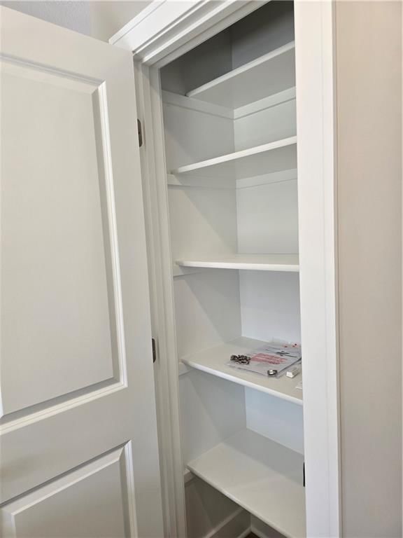 507 W Smith Street — photo 27
