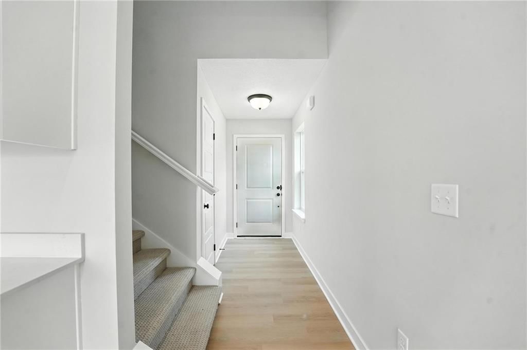 19703 W 195th Place — photo 5