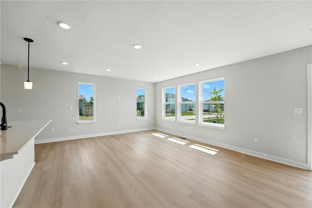 19703 W 195th Place — photo 8