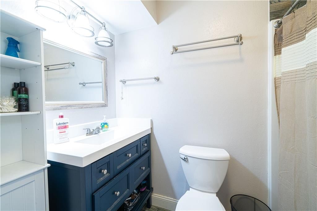 5401 S 37th Terrace — photo 11