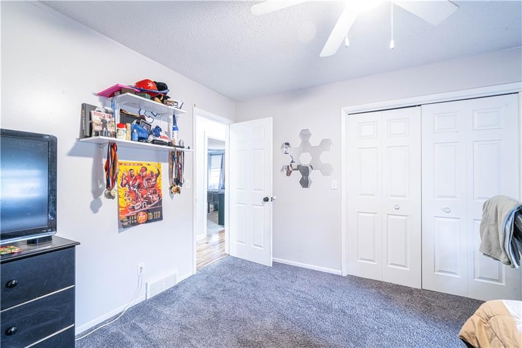 5401 S 37th Terrace — photo 15