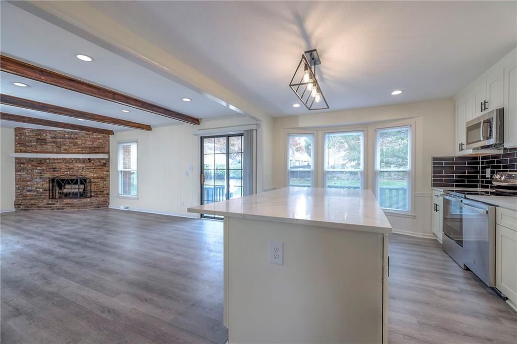 303 S SUNSET Lane — photo 11