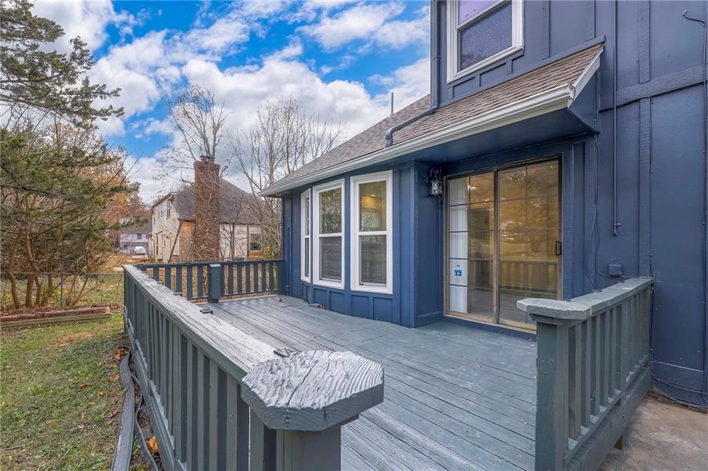 303 S SUNSET Lane — photo 45