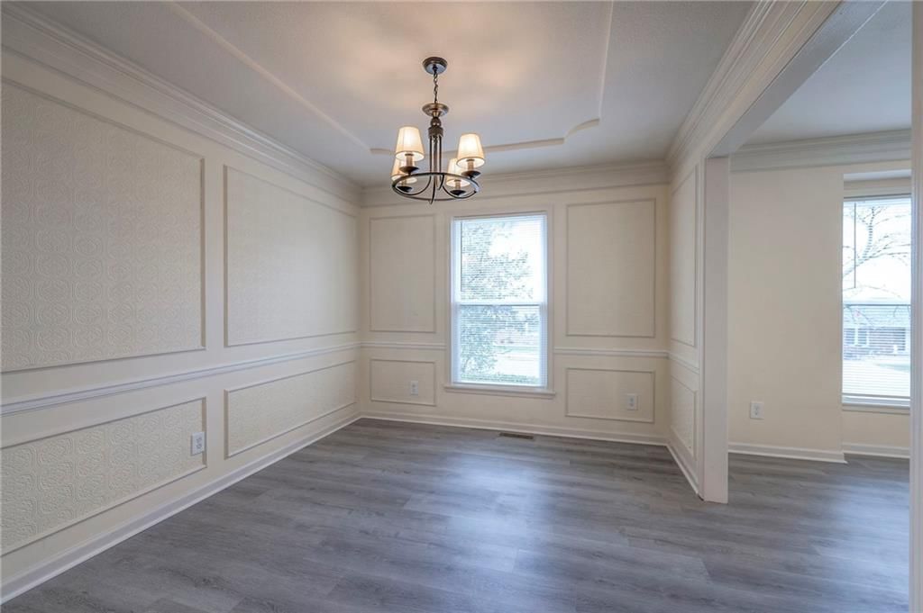 303 S SUNSET Lane — photo 10