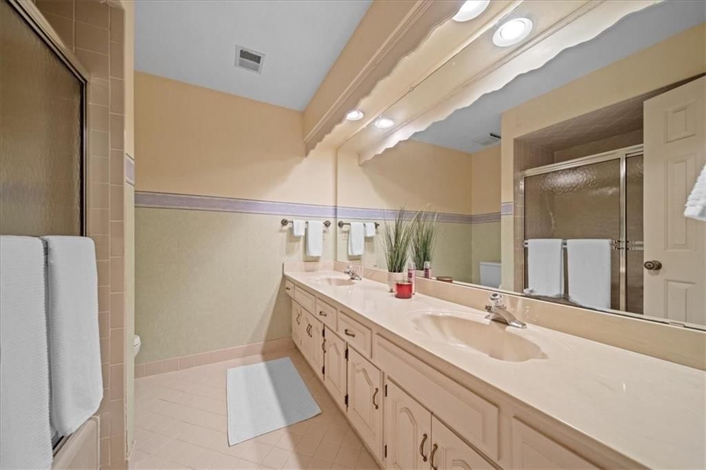 4403 W 125th Terrace — photo 52