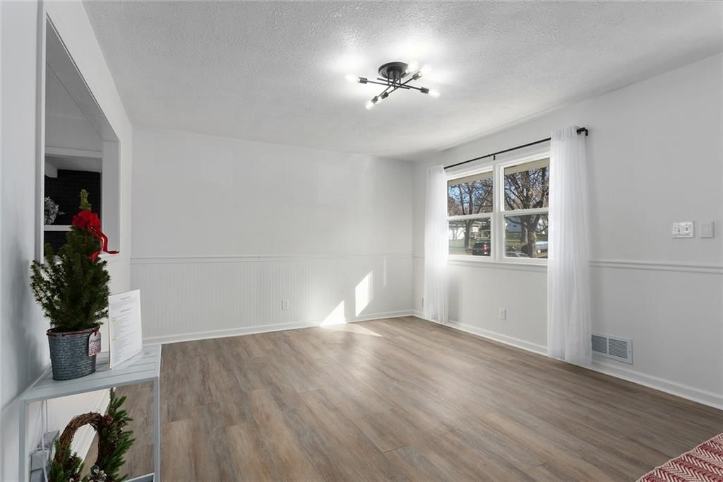 7728 NW Milrey Drive — photo 12