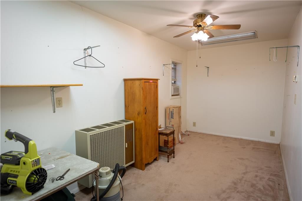 223 N Dane Avenue — photo 45