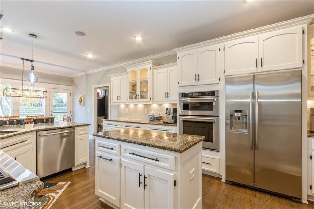 2820 W 91st Street — photo 9