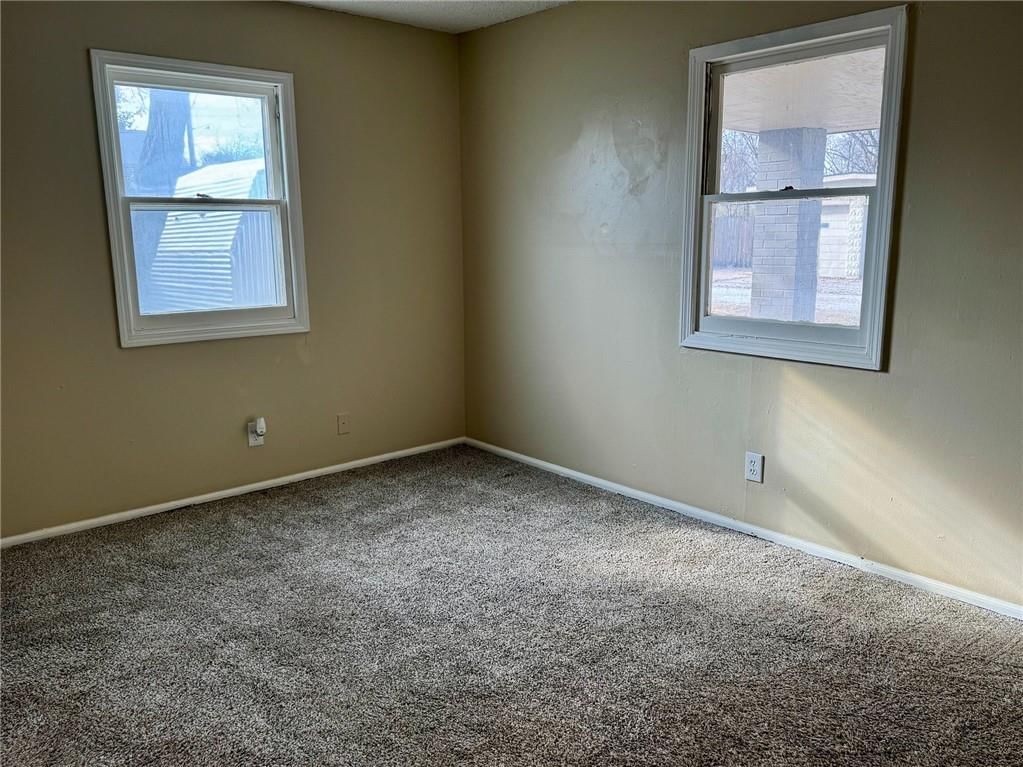 1607 W Main Street — photo 24
