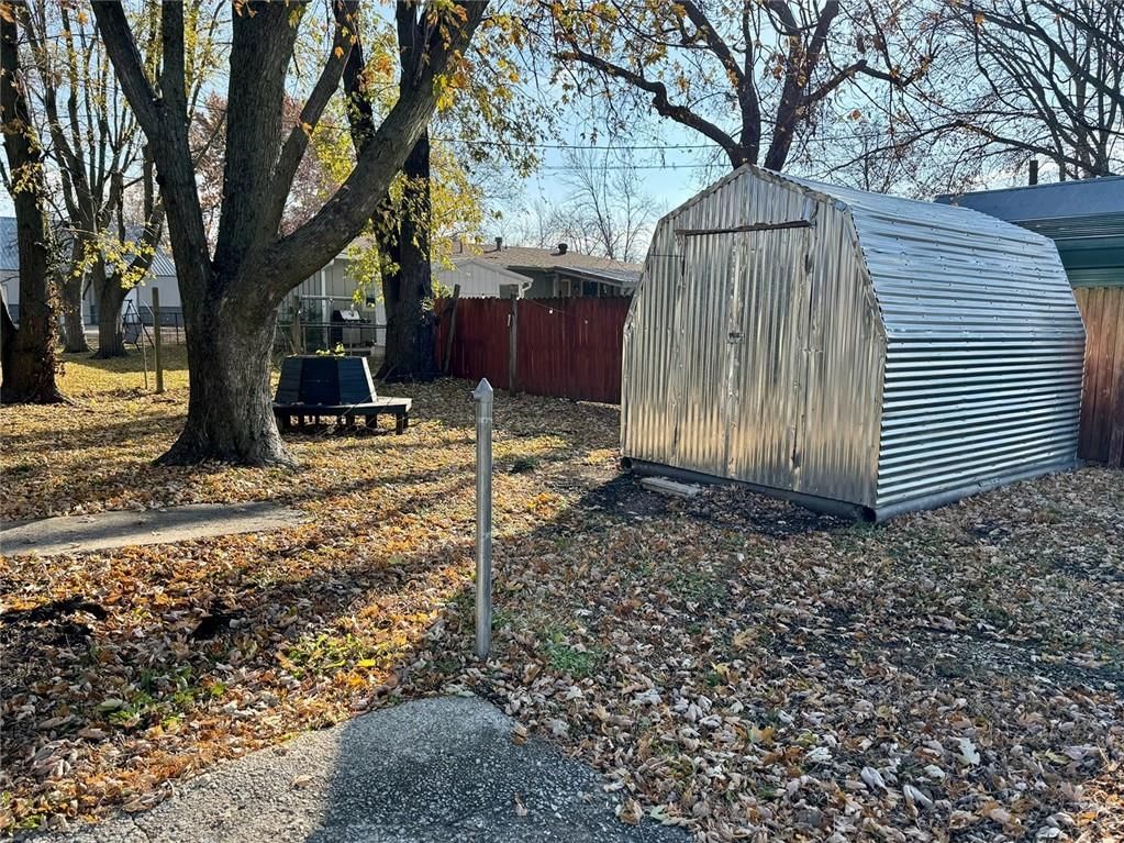 1607 W Main Street — photo 5