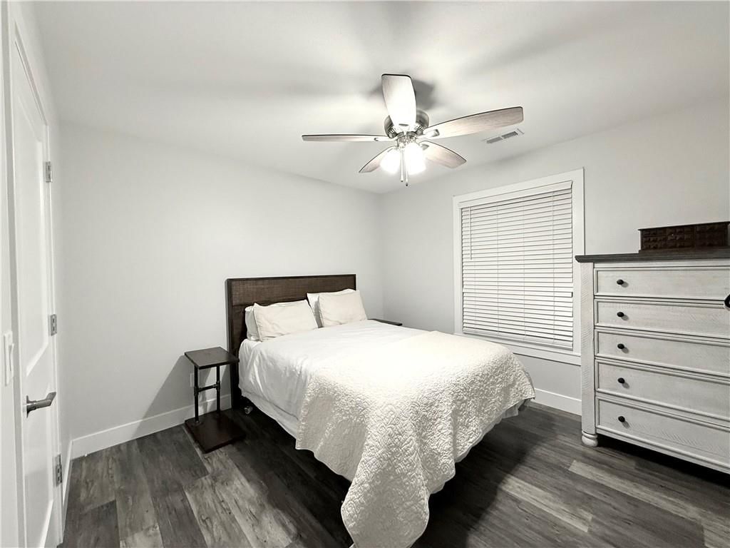 1801 S New York Avenue — photo 11