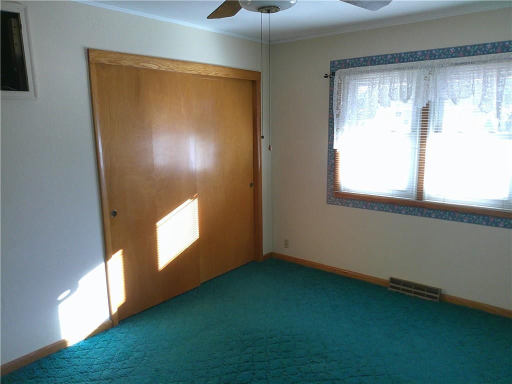 1308 W Fifth Street — photo 20