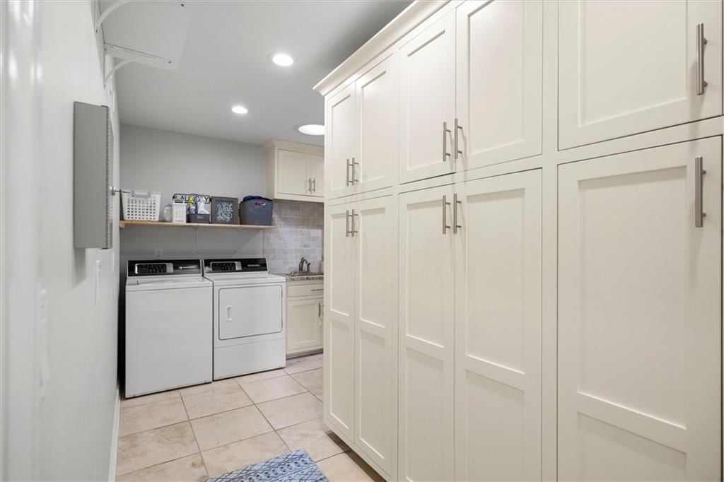 724 E 715 Road — photo 14