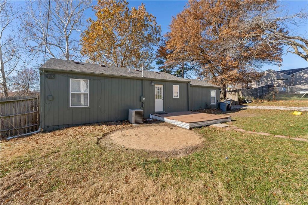 6111 Norfleet Street — photo 24