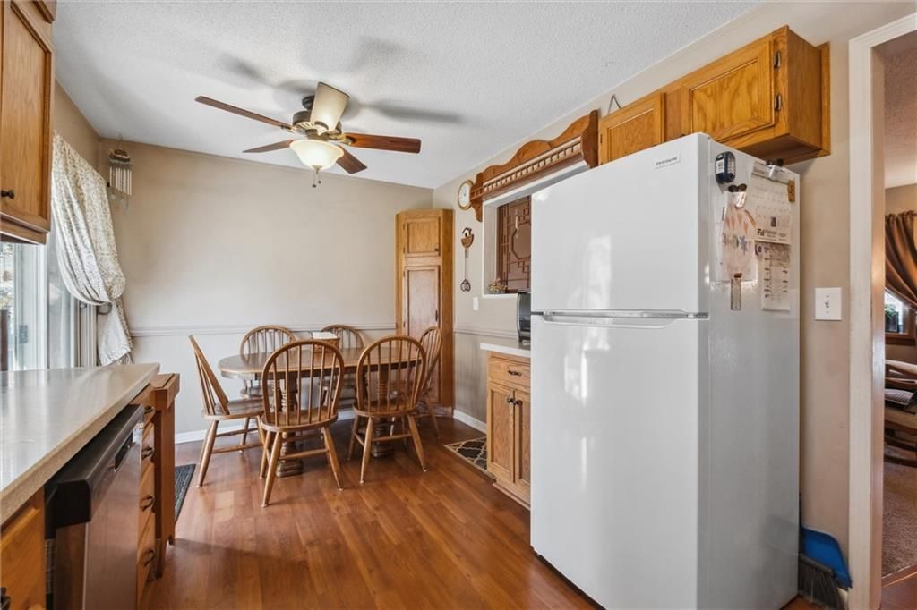 405 S Franklin Street — photo 10