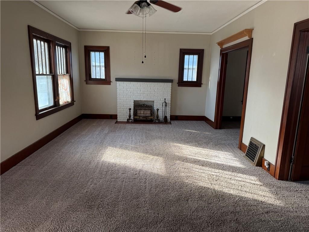 210 W Martin Street — photo 7