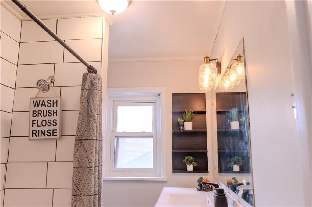 928 Moreau Drive — photo 19